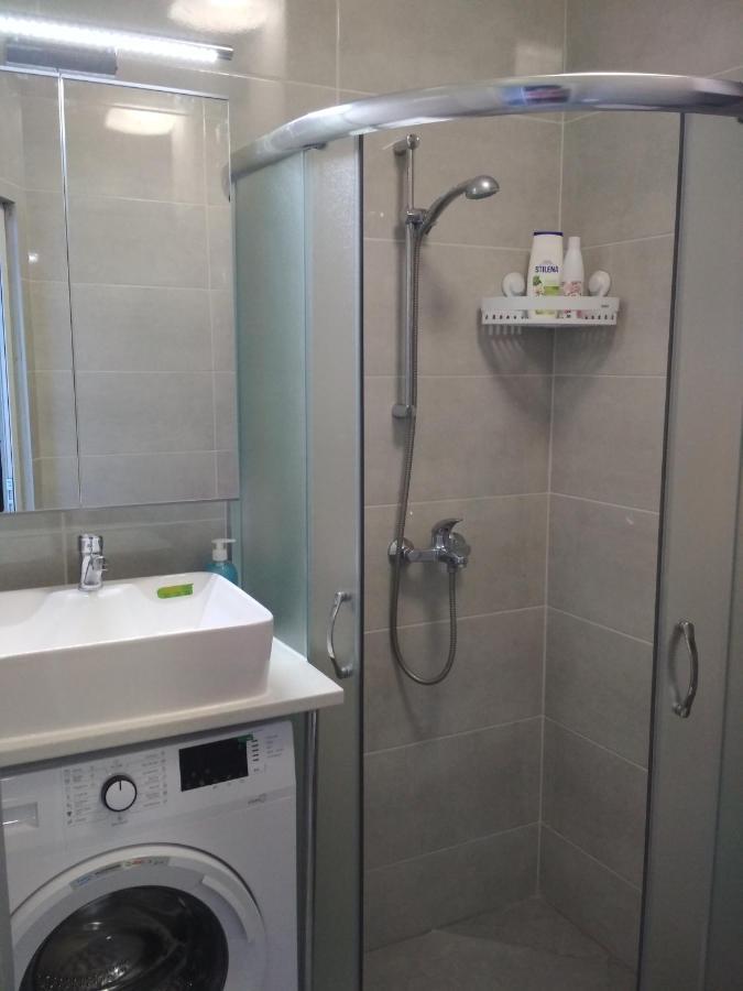 Студия В Комплексе Rozali Apartman Várna Kültér fotó