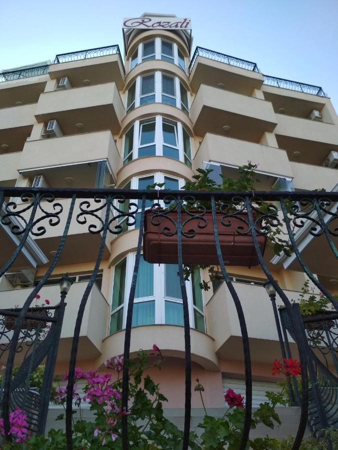 Студия В Комплексе Rozali Apartman Várna Kültér fotó