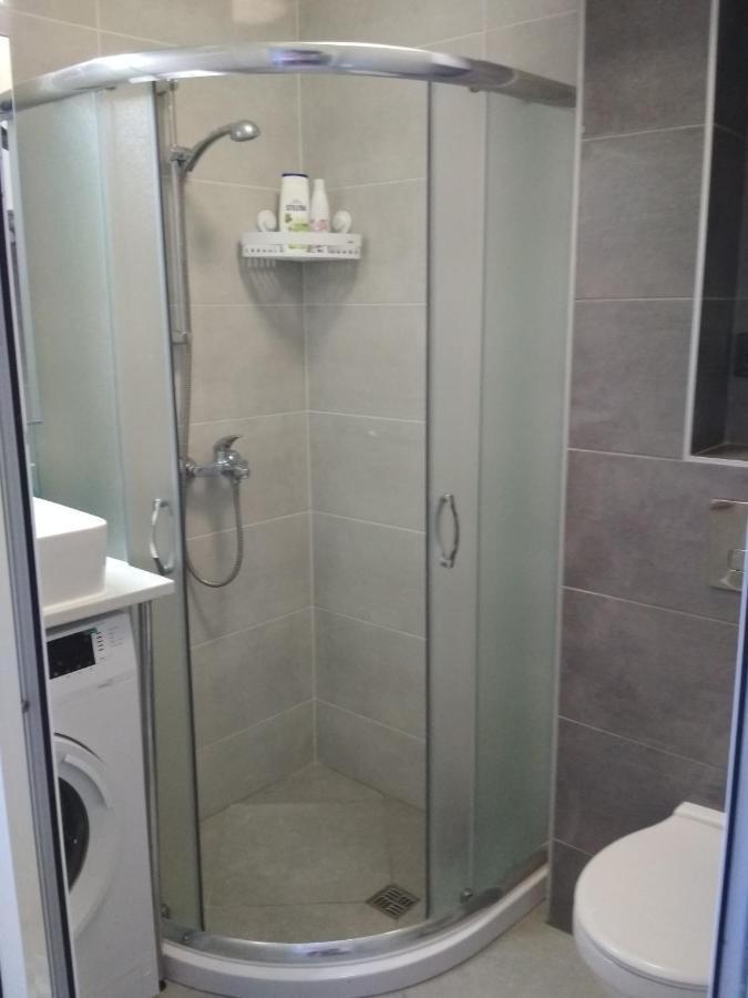 Студия В Комплексе Rozali Apartman Várna Kültér fotó